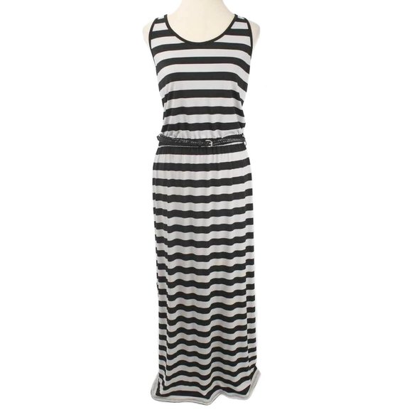🍍FEVER Gray & Black Striped Belted Maxi Dress - Picture 2 of 6